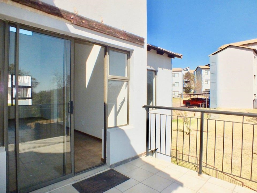 2 Bedroom Property for Sale in Honeydew Grove Gauteng