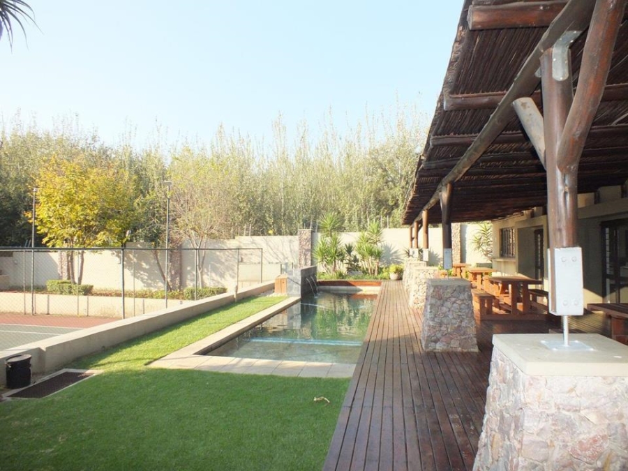 2 Bedroom Property for Sale in Glen Nerine Gauteng