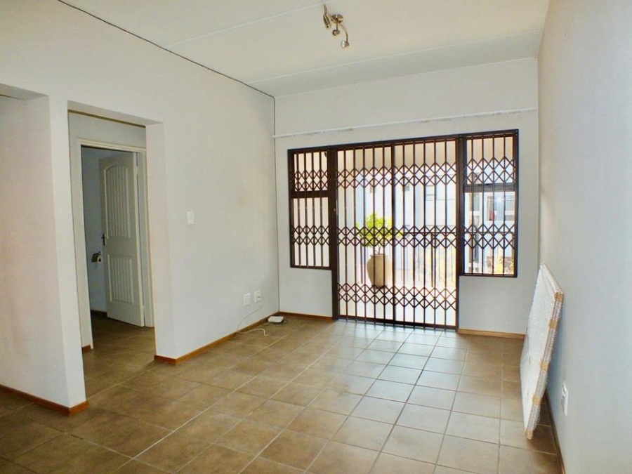 2 Bedroom Property for Sale in Honeydew Grove Gauteng