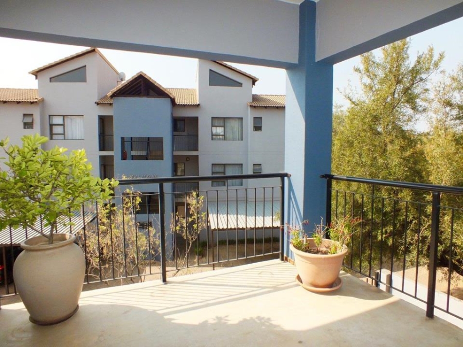 2 Bedroom Property for Sale in Honeydew Grove Gauteng