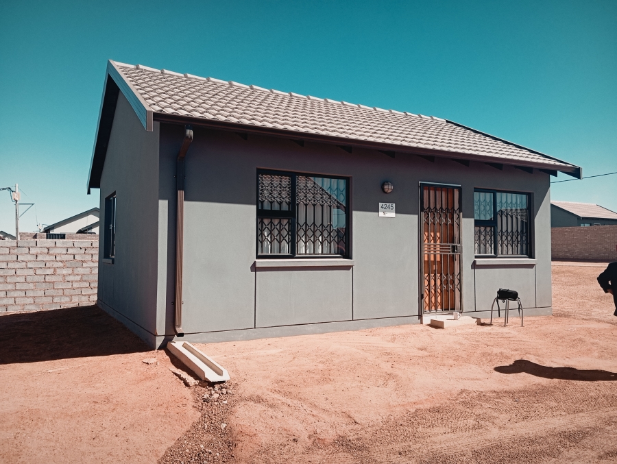 2 Bedroom Property for Sale in Toekomsrus Gauteng