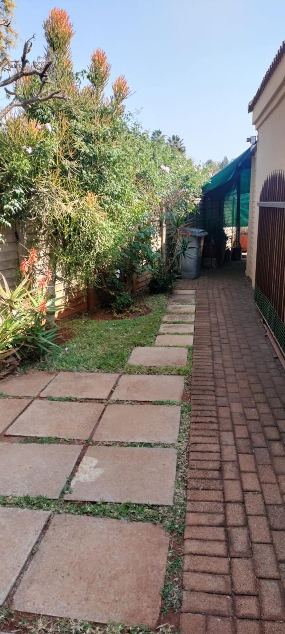 3 Bedroom Property for Sale in Annlin Gauteng