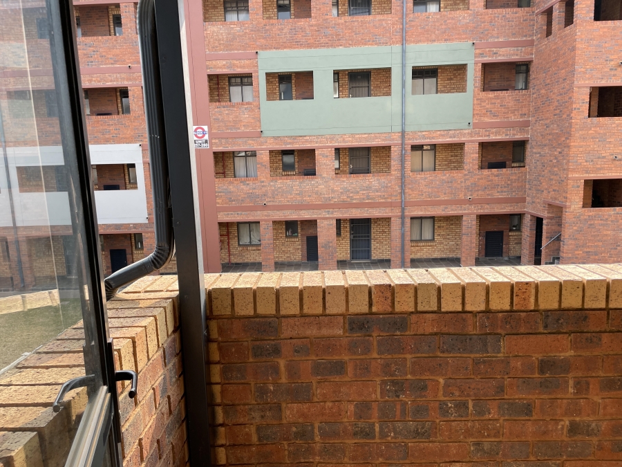 2 Bedroom Property for Sale in Montana Gardens Gauteng