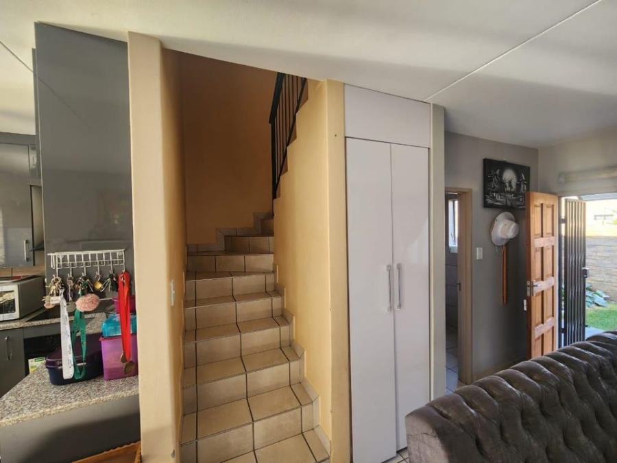 3 Bedroom Property for Sale in Annlin Gauteng