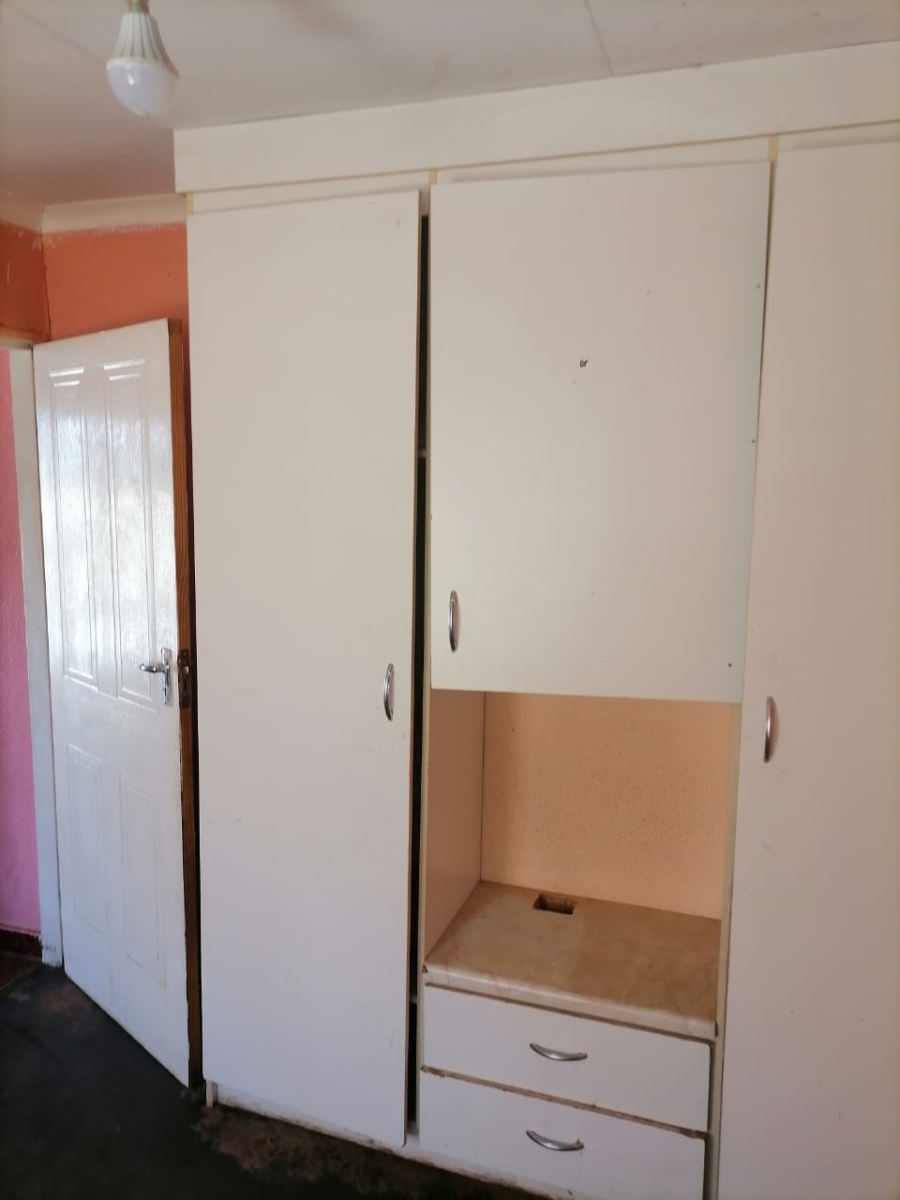 2 Bedroom Property for Sale in Mabopane Gauteng