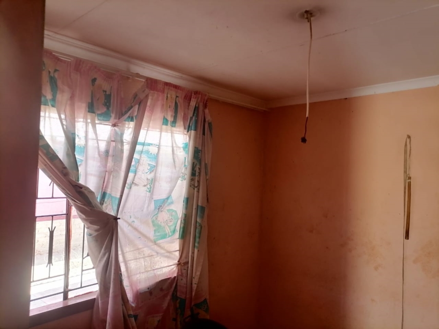 2 Bedroom Property for Sale in Mabopane Gauteng