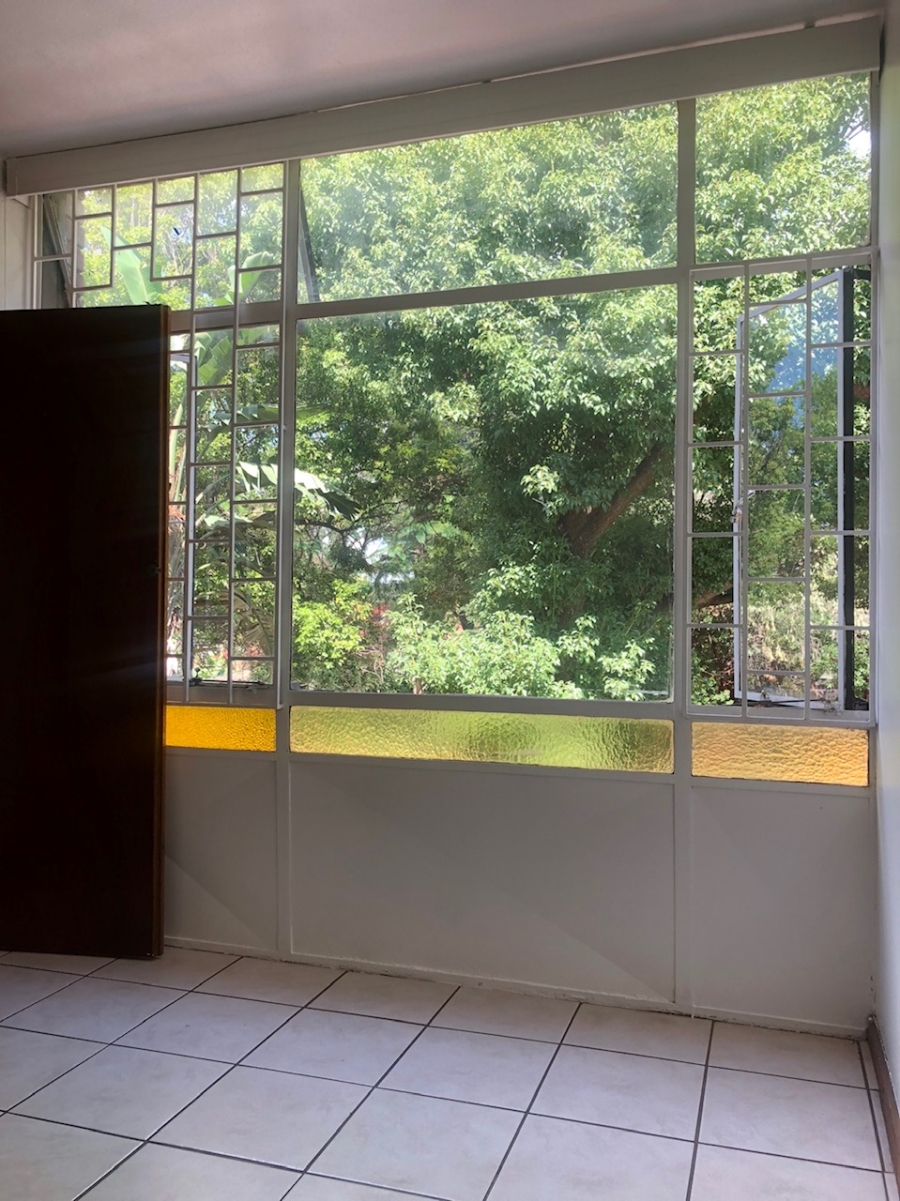  Bedroom Property for Sale in Brummeria Gauteng