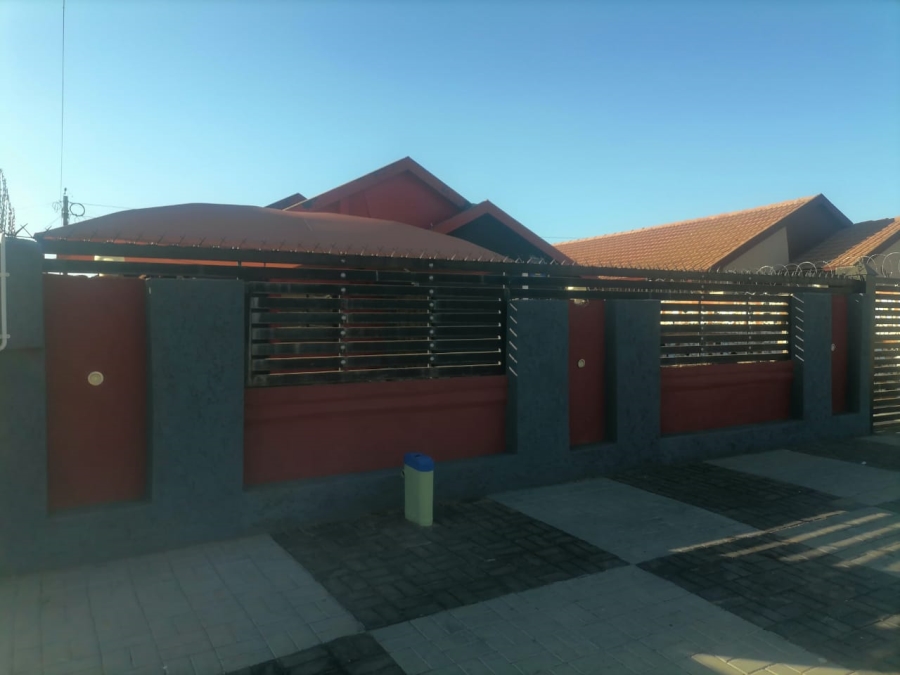 3 Bedroom Property for Sale in Mabopane Gauteng