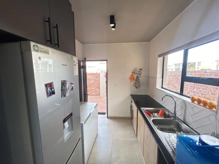 3 Bedroom Property for Sale in Six Fountains Residential Estate Gauteng