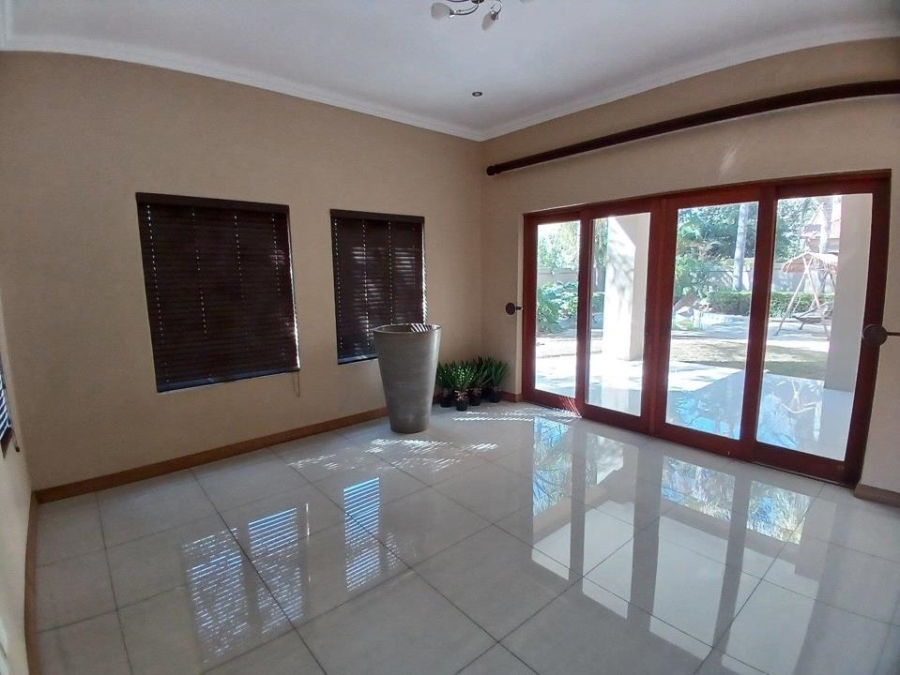 4 Bedroom Property for Sale in Willow Acres Ext 10 Gauteng