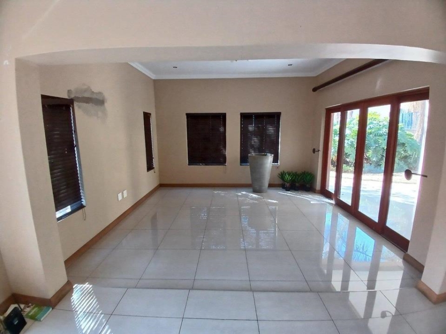 4 Bedroom Property for Sale in Willow Acres Ext 10 Gauteng