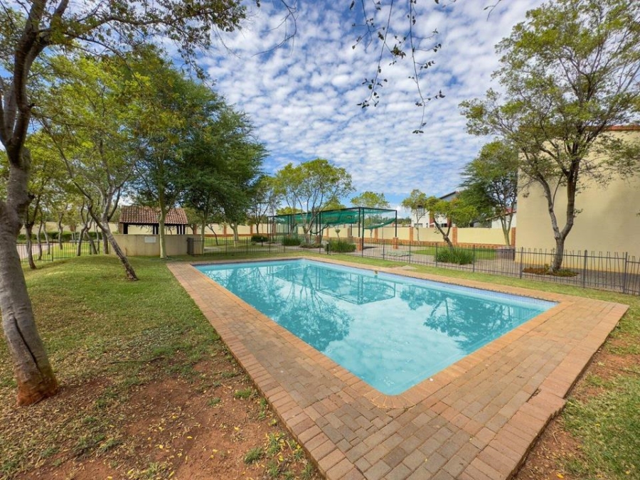 0 Bedroom Property for Sale in Oukraal Estate Gauteng