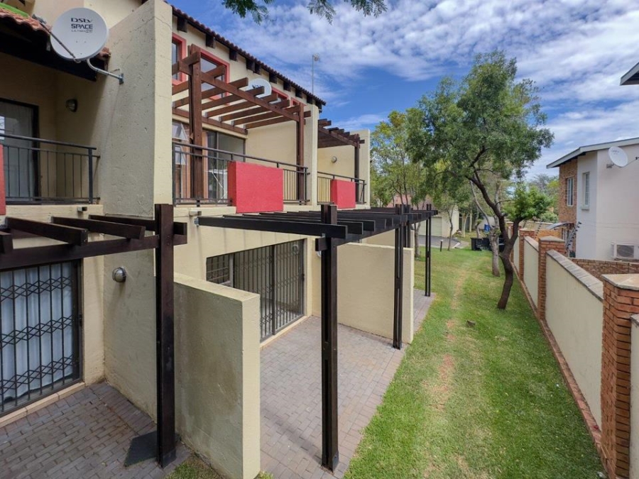 0 Bedroom Property for Sale in Oukraal Estate Gauteng