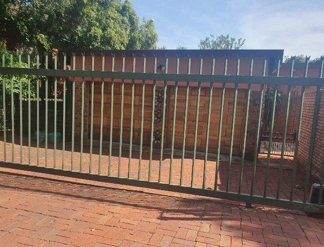 4 Bedroom Property for Sale in Wonderboom Gauteng