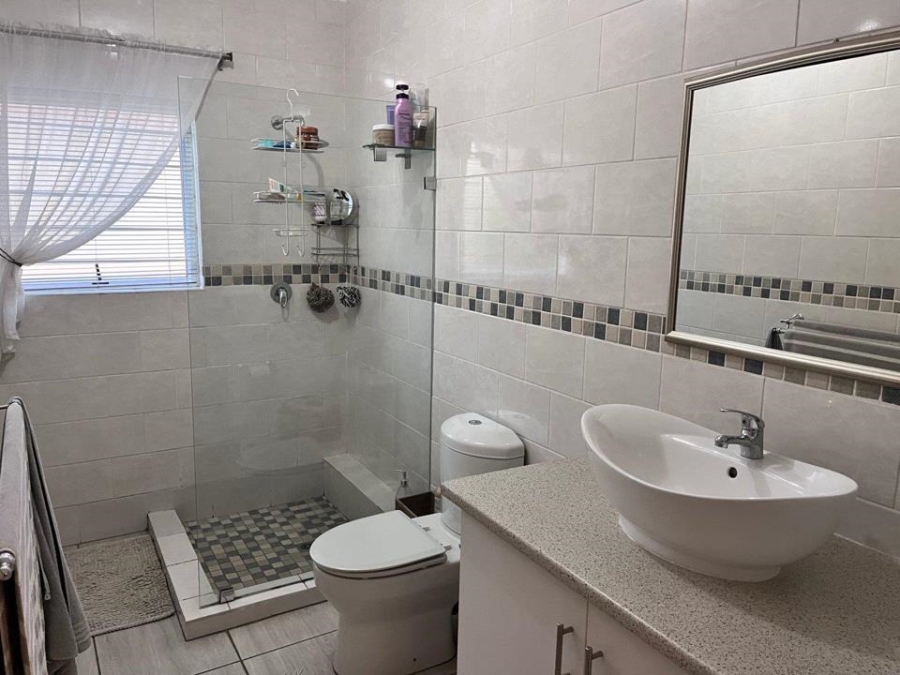 3 Bedroom Property for Sale in Annlin Gauteng