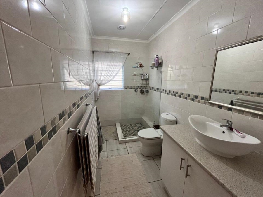 3 Bedroom Property for Sale in Annlin Gauteng