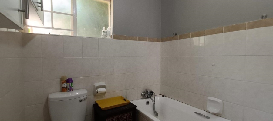 2 Bedroom Property for Sale in Montana Gauteng