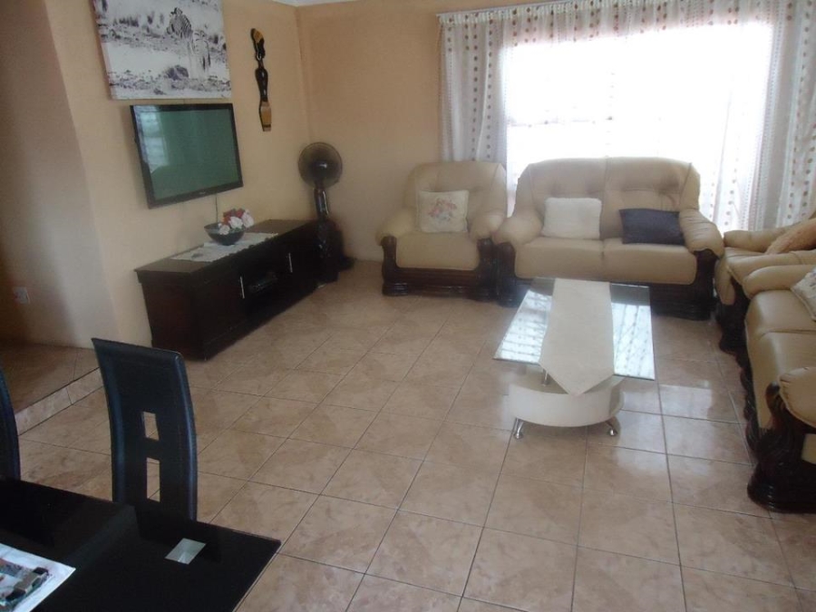 3 Bedroom Property for Sale in Mabopane Unit X Gauteng