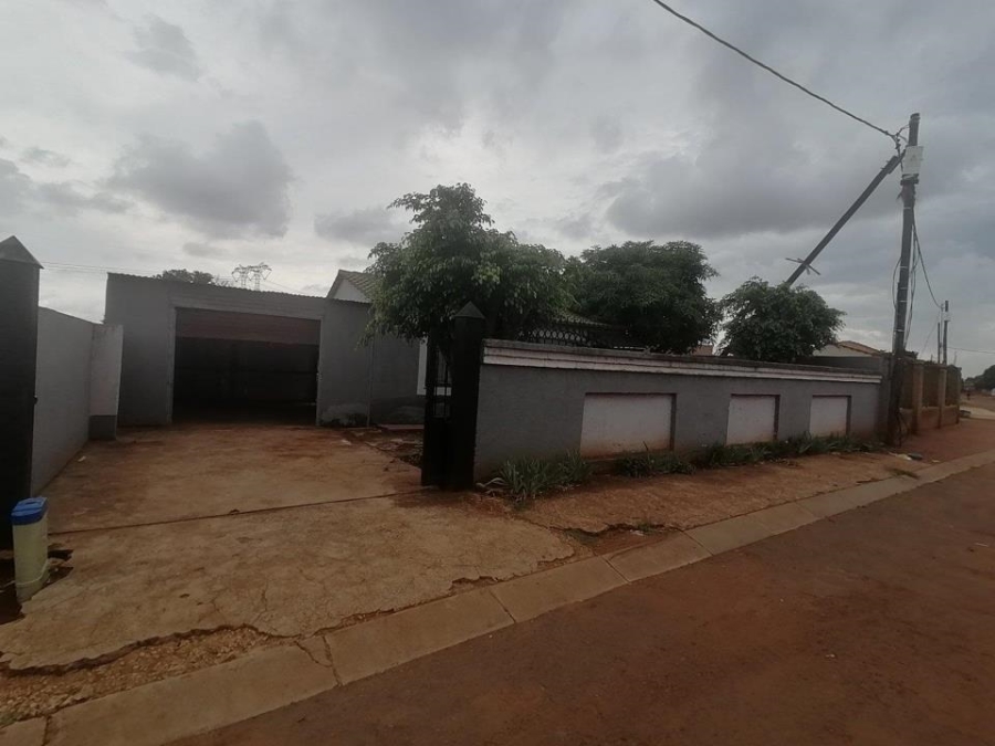 2 Bedroom Property for Sale in Soshanguve Gauteng