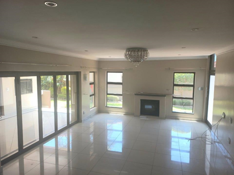 6 Bedroom Property for Sale in Savannah Country Estate Gauteng