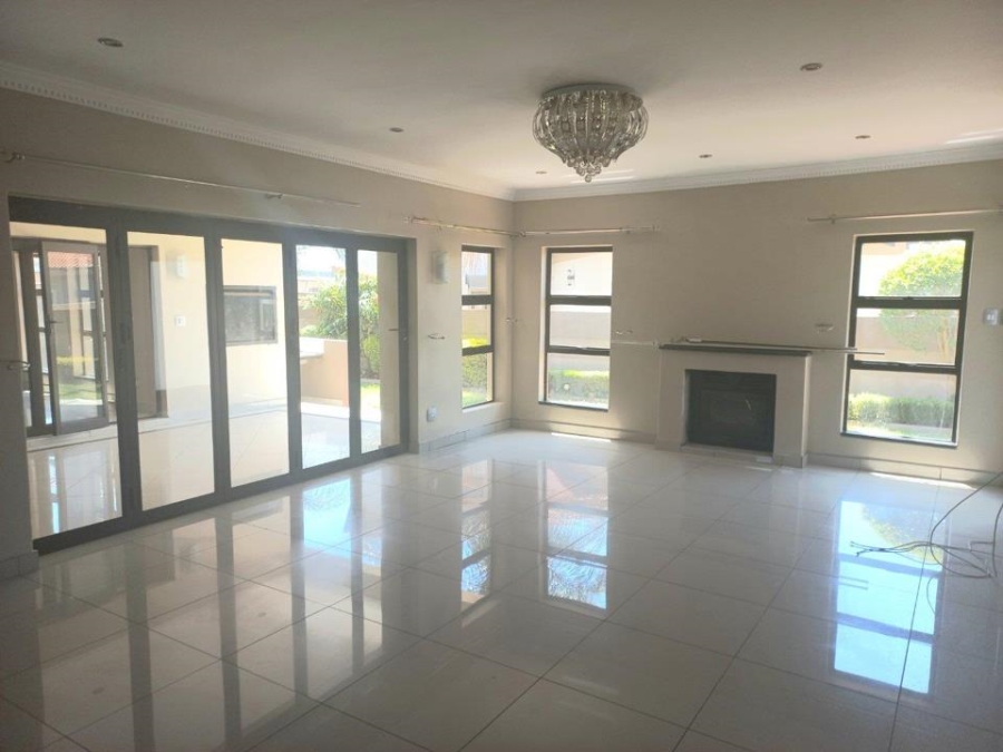 6 Bedroom Property for Sale in Savannah Country Estate Gauteng