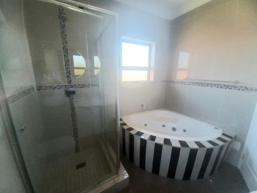 6 Bedroom Property for Sale in Savannah Country Estate Gauteng