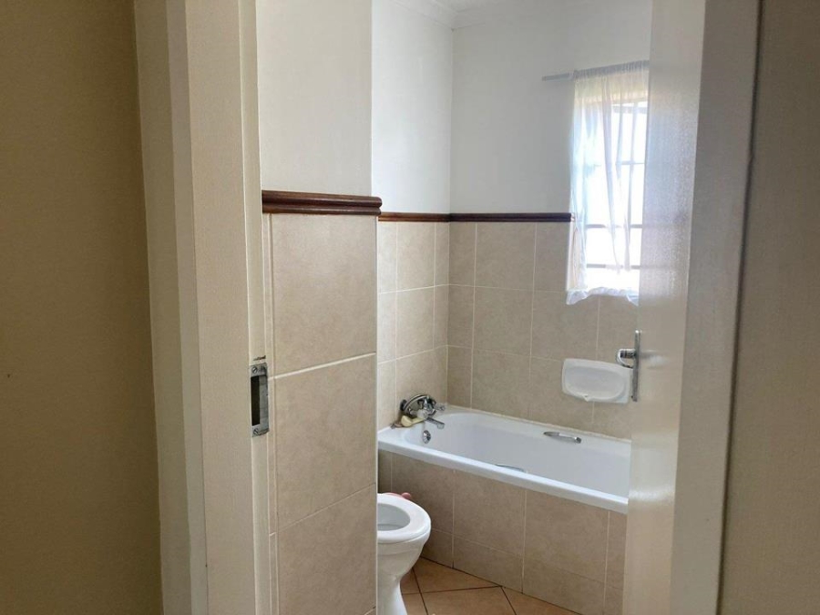 2 Bedroom Property for Sale in Equestria Gauteng