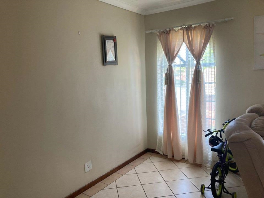 2 Bedroom Property for Sale in Equestria Gauteng