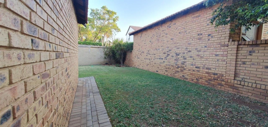 3 Bedroom Property for Sale in Willow Acres Ext 7 Gauteng