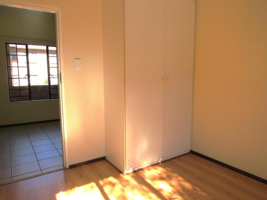 2 Bedroom Property for Sale in Halfway Gardens Gauteng