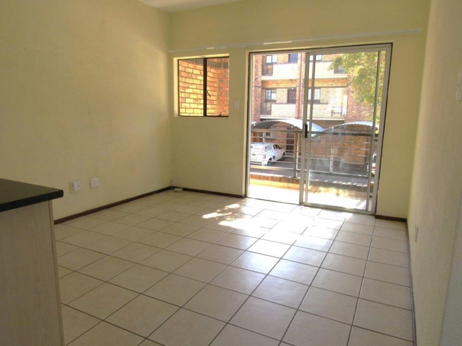 2 Bedroom Property for Sale in Halfway Gardens Gauteng