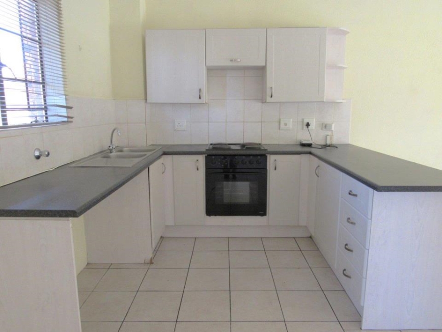 2 Bedroom Property for Sale in Halfway Gardens Gauteng