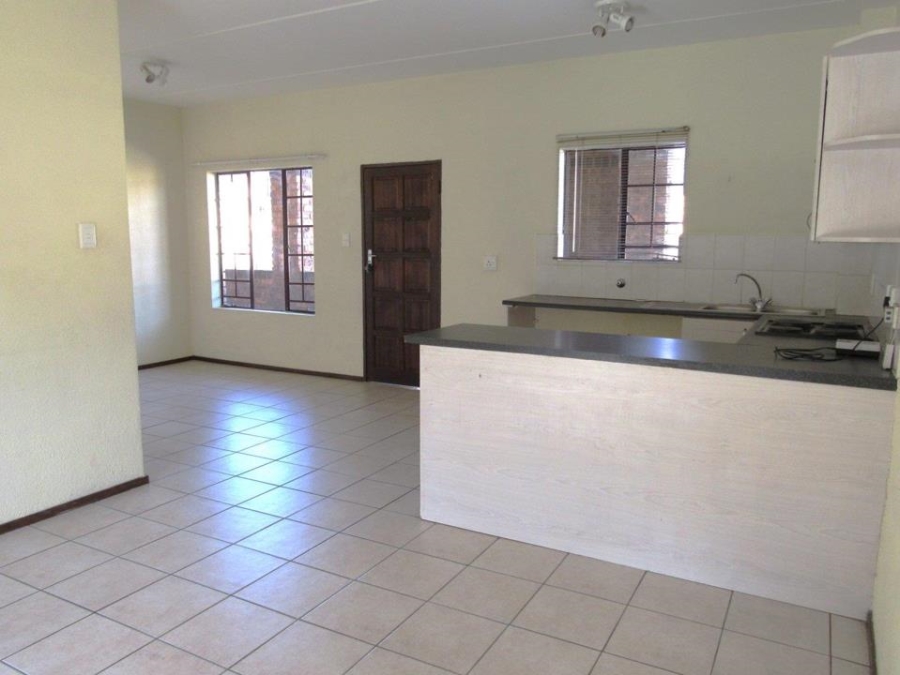 2 Bedroom Property for Sale in Halfway Gardens Gauteng