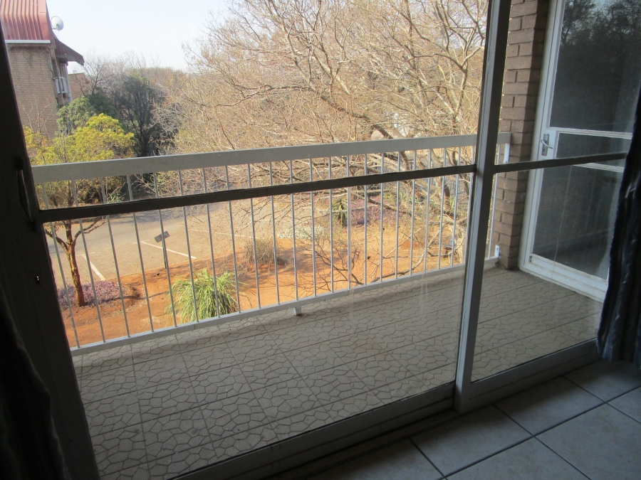 1 Bedroom Property for Sale in Zwartkop Gauteng