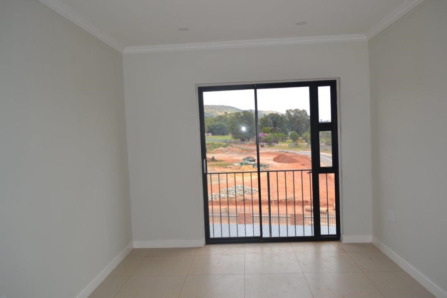 1 Bedroom Property for Sale in Wilgeheuwel Gauteng