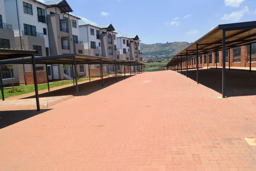 1 Bedroom Property for Sale in Wilgeheuwel Gauteng