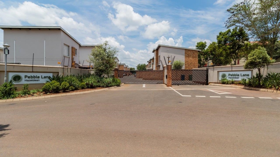 3 Bedroom Property for Sale in Oukraal Estate Gauteng