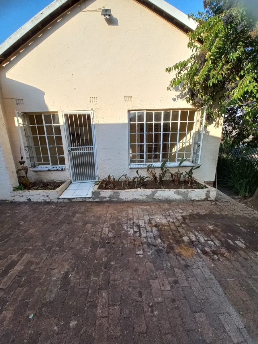 To Let 0 Bedroom Property for Rent in Randpark Ridge Gauteng