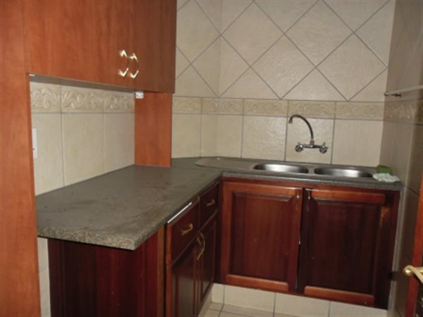 To Let 0 Bedroom Property for Rent in Die Hoewes Gauteng