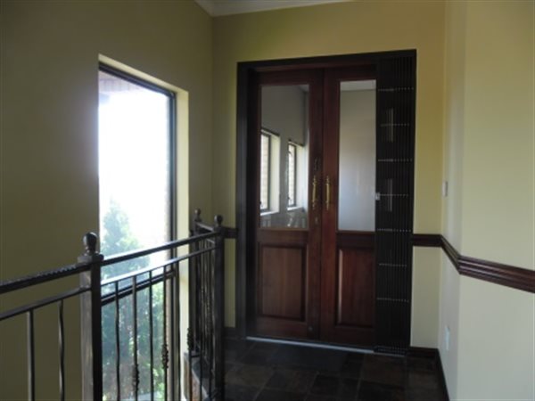 To Let 0 Bedroom Property for Rent in Die Hoewes Gauteng