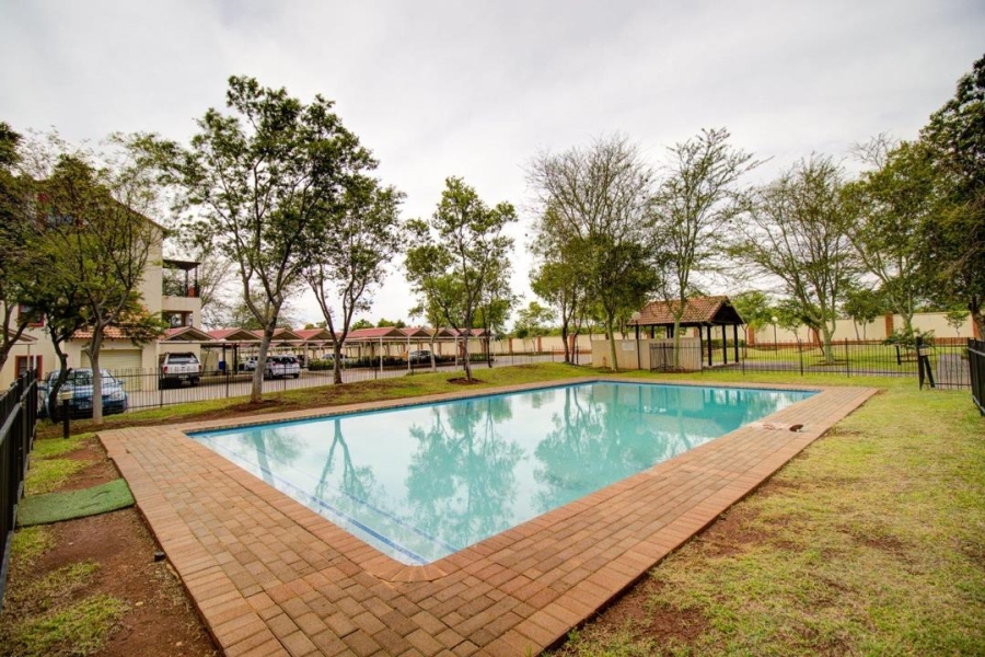 0 Bedroom Property for Sale in Oukraal Estate Gauteng