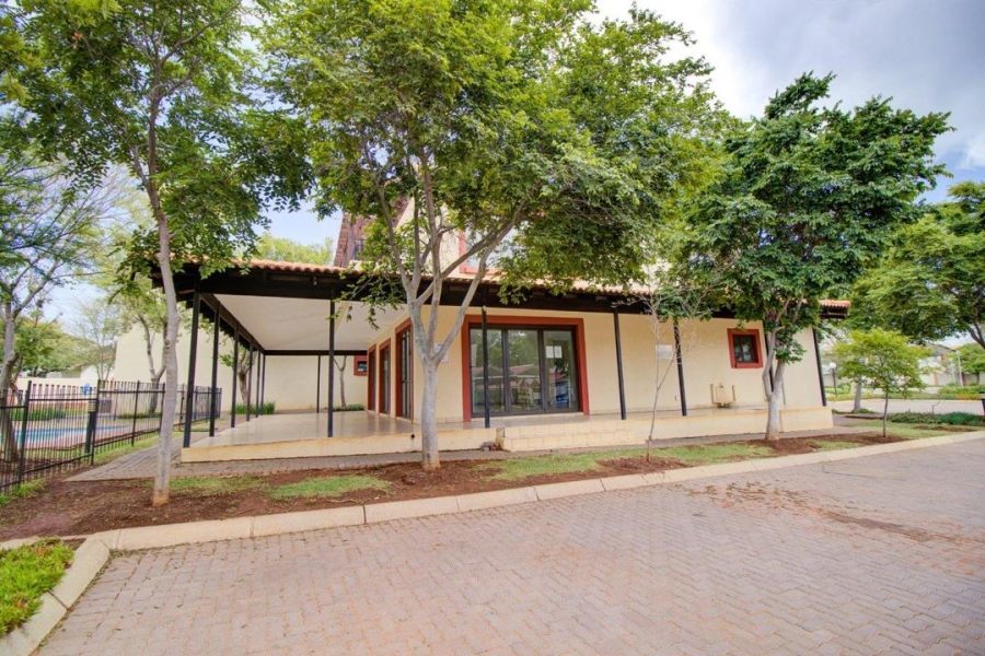 0 Bedroom Property for Sale in Oukraal Estate Gauteng