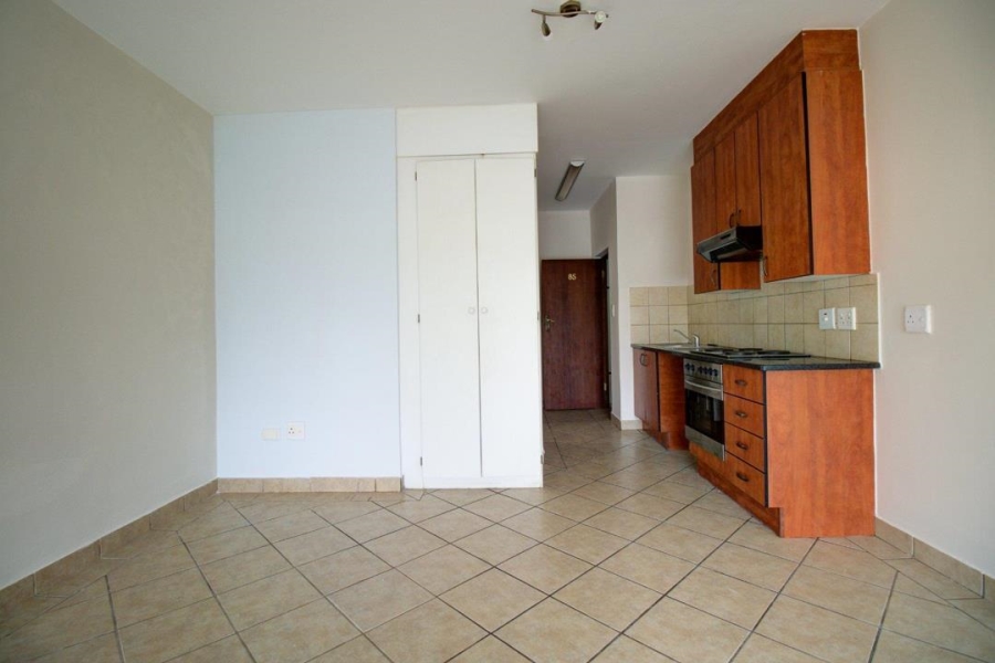 0 Bedroom Property for Sale in Oukraal Estate Gauteng