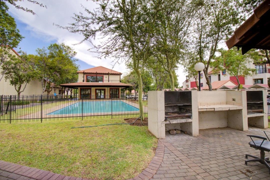 0 Bedroom Property for Sale in Oukraal Estate Gauteng