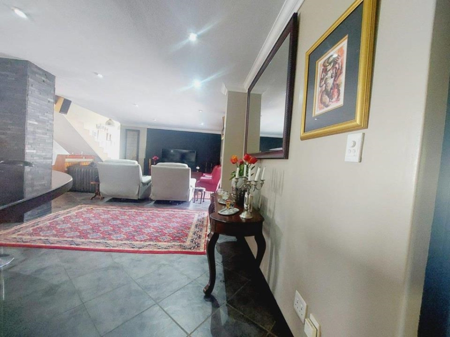 4 Bedroom Property for Sale in Willow Acres Gauteng