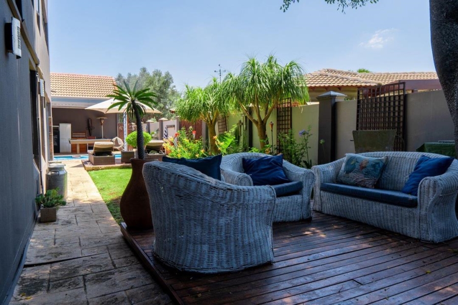 4 Bedroom Property for Sale in Willow Acres Gauteng