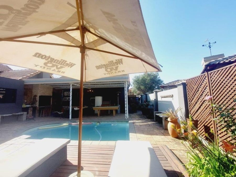 4 Bedroom Property for Sale in Willow Acres Gauteng