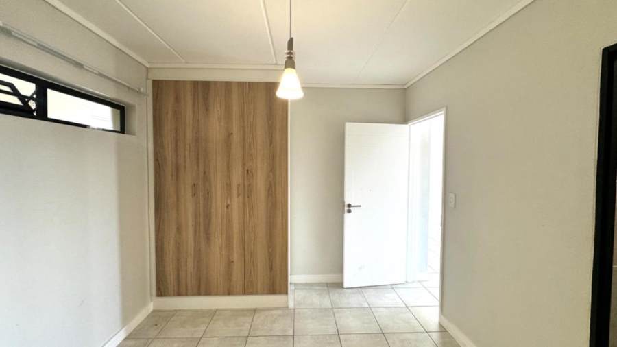 To Let 2 Bedroom Property for Rent in Willow Park Manor Gauteng