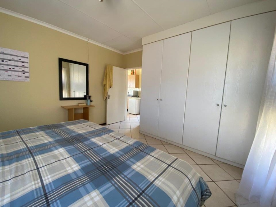 To Let 1 Bedroom Property for Rent in Willowbrook Gauteng