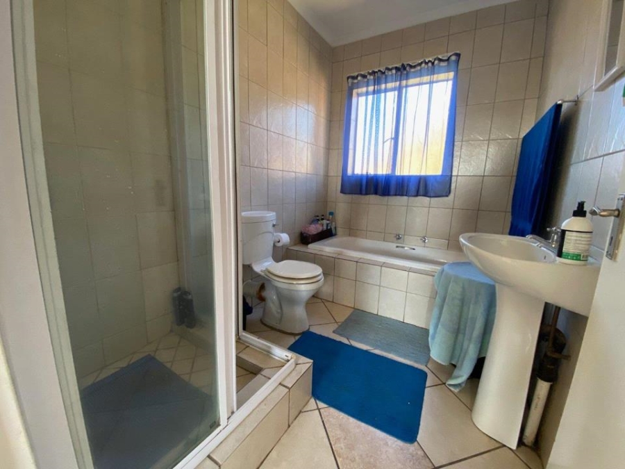 To Let 1 Bedroom Property for Rent in Willowbrook Gauteng